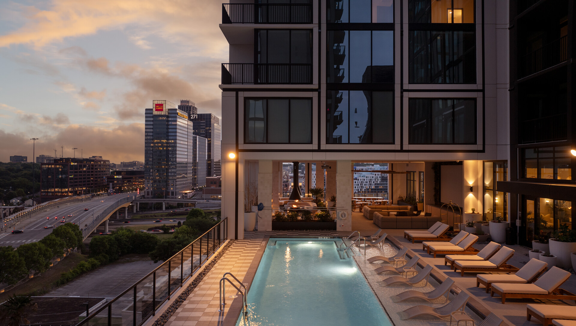 Gallery | Luxury Atlanta Apartments & Amenities | Emmi Midtown